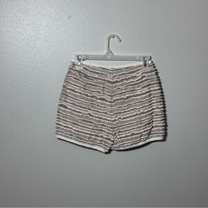 Moon River Women Fluffy Knit Beige Shorts‎ size S